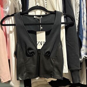 Zara Black V-Neck Crop Top